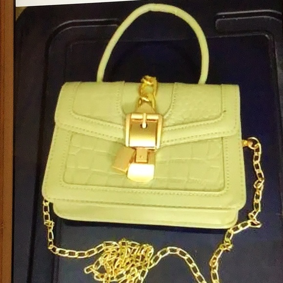 Bags - Picture 8 of 9